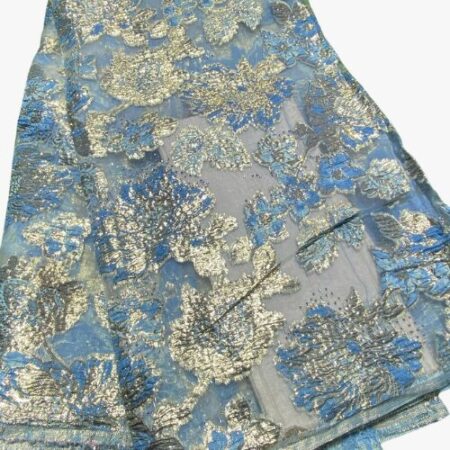 Voile feulerez motif bleu clair par yard